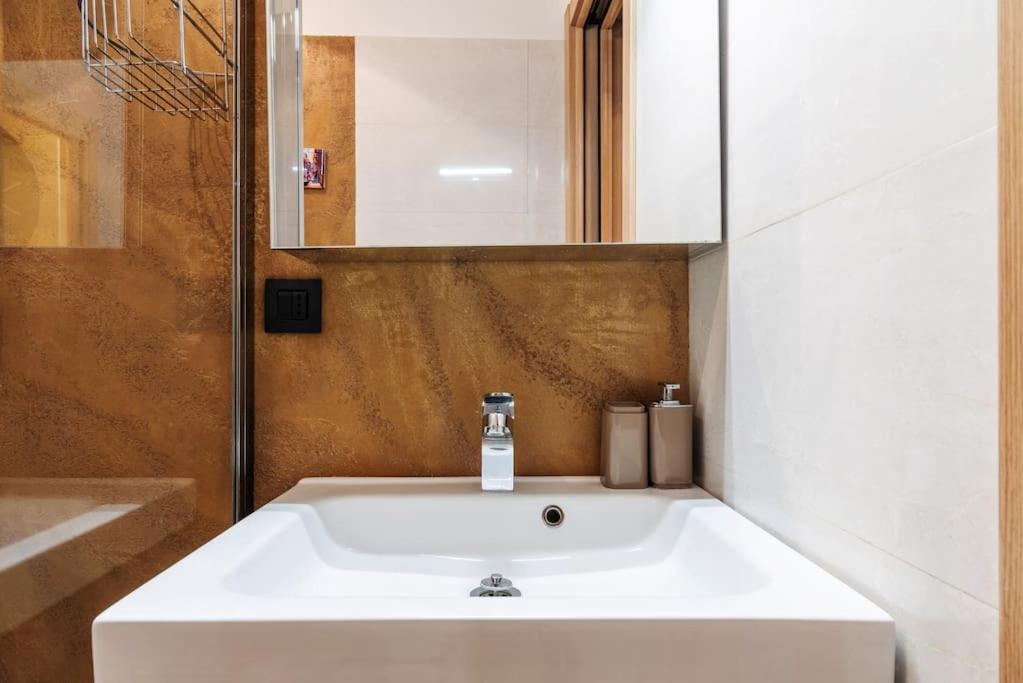 Bilocale Valtellina / Isola Appartement Milan